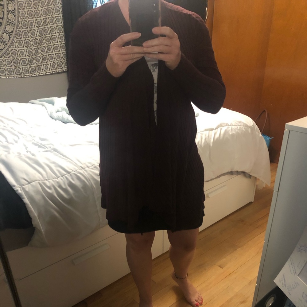 Cardigan sweater